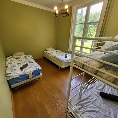 Kirstulan Kartanon Paeaerakennuksessa Sijaitseva Hieno